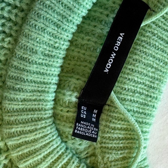 Vero Moda Nordstrom Womens’a Light Green Knit Crew Neck Sweater - Picture 3 of 9